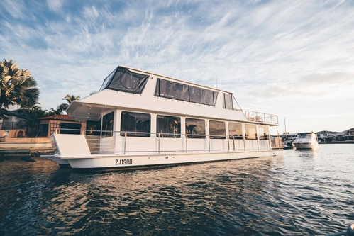 Amira Luxury Houseboat 